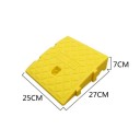 Rampa di accesso in PVC 27×25×7 cm con striscia antiscivolo per soglie alte e vialetti per auto e carrelli 3