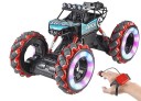 RC-maastoauto valaistuilla pyörillä 6