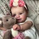 Reborn bábika dievča 43 cm Realistická vinylová bábika s hnedými vlasmi 2