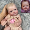 Reborn bambola ragazza 46 cm Bambola realistica con ciglia pronunciate e corpo in tessuto 4