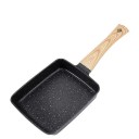 Rectangular Omelette Pan 14.5 x 18.5 cm with Non-Stick Surface and Wooden Handle 2