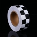 Reflektierendes Klebeband zur Markierung von Fahrzeugen 17
