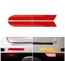 Reflexní samolepky na auto 2 ks pro lepší viditelnost vozu za šera i v noci Úzké pruhy na zadní nárazník Rozměry 21,5 x 2,5 cm 1