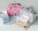 Reseorganisatör för blöjbyten med ficka för våtservetter Vattentålig polyesterpåse för blöjor med handtag 23 x 10 x 18 cm 10