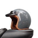 Retro motorcykelhjälm av ABS-material Snygg hjälm med säkerhetsstängning Vintage design Ventilation Bekvämt foder Motorcykelutrustning 1