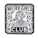 Rintakoru Weird Girls Club noin 3,1 x 3,2 cm mustavalkoinen kloppi-pinni merkki vaatteiden lisäosa reppuun muotikoriste lahja ystäville 1