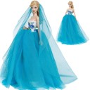 Robe avec traîne pour poupée 3