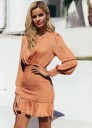 Robe courte avec volants 1