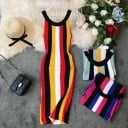 Robe d'été en jersey sans manches pour femmes avec des rayures verticales colorées Coupe ajustée Encolure ronde avec bordure Jersey de coton 3