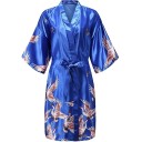 Robe de chambre pour femmes avec motif d'oiseaux Robe de chambre légère et élégante en 100 % soie avec lien à la taille Tissu doux et fluide pour le confort et la détente à la maison 10