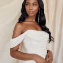 Robe de cocktail à épaules dénudées 4