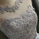 Robe de soirée en dentelle 3