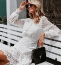 Robe en dentelle à manches longues A1 4
