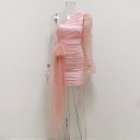 Robe en tulle à une manche 1