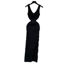 Robe longue en tricot côtelé sans manches avec décolleté en V Élégante robe ajustée en tricot pour le travail et les loisirs 1