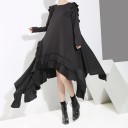 Robe noire extravagante 1