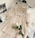 Robes en tulle avec dentelle 1