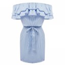 Rochie cu volane cu umerii căzuți 9