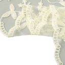 Romanttinen pitsihuivi 130 x 45 cm Kolmionmuotoinen huivi päähän ja kaulaan Kukallinen hiuskoriste Kevyt ja helposti pakattava asuste Neljä vuodenaikaa 6