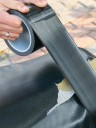 Ruban adhésif noir autocollant pour cuir 5x500 cm Ruban adhésif résistant pour réparer des canapés, des sièges de voiture, des sacs à main et des sièges en cuir Patch étanche pour cuir, simili cuir ou cuir synthétique 3