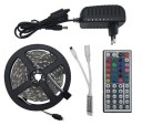 Ruban LED RGB étanche + télécommande + adaptateur secteur DC 12V 1