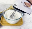 Ruční elektrický šlehač mixér 180 W 220–240 V ABS a nerezová ocel bílý černý pro šlehání, míchání a hnětení těsta 2