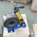Ruční hydraulický lis na hadice 35 MPa se 7 matricemi 10 až 31 mm pro hydraulické hadice do 1 palce R2 rozměry 33 x 40 x 27 cm modrý 4