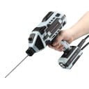 Ruční svářečka 4600 W invertorová přenosná svářečka šedo-černá s kleští a příslušenstvím pro opravy a svařování kovů 3