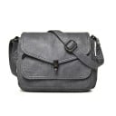 Sac à main crossbody pour femme avec rabat et fermeture métallique Cuir et polyester Dimensions 25 x 20 x 12 cm Poche arrière zippée Sangle 5
