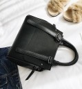 Sac à main en cuir pour femmes M1094 2