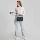 Sac à main holographique pour femmes avec rabat Forme enveloppe Motif géométrique Poche intérieure zippée Matériau cuir PU et polyester 6