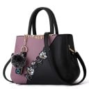 Sac à main pour femme en simili cuir avec application florale et détails métalliques dorés Longue bandoulière 30 x 22 x 14 cm 2