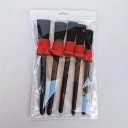 Sada 5 detailingových štětců na čištění auta, délky 20,5-24 cm, šíře štětin 2-4 cm, plastová rukojeť, červená objímka, černé štětiny 3