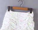 Saia mini feminina com flores e bolinhas 2
