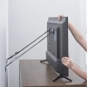 Säkerhetsremmar mot välta möbler och TV 2 st Justerbara remmar med metallfästen Med skruvar och pluggar Mått 56 x 2,4 cm 2