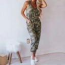 Salopetă de camuflaj pentru femei 1