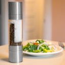 Salt and Pepper Mill - 2 in 1 2