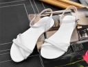 Sandales élégantes pour femmes à petit talon 3