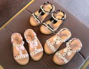 Sandales pour filles avec perles 1