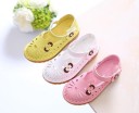Sandales pour filles avec un chat 1