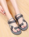 Sandales unisex stylées 11