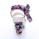 Sandali da donna con piattaforma e fiori 1