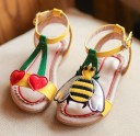 Sandalias de niña con abeja 3