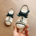 Sandalias de niña con perlas 7
