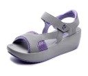 Sandalias de tiras para mujer con cierre de velcro 9
