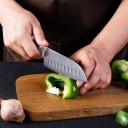 Santoku-veitsi, valmistettu Damaskoksen teräksestä C293 3