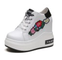 Sapatilhas de cano baixo femininas com flores J1714 4