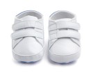 Sapatinhos para bebé com fecho de velcro 2