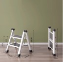 Scaletta pieghevole a due gradini in acciaio al carbonio 37,5 x 34,5 x 55 cm Sgabello domestico stabile portata 150 kg 3