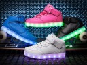 Scarpe da ginnastica luminose per bambini A358 3